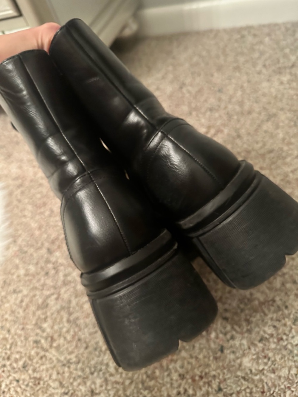 Nasty Gal chunky faux leather boots - Picture 9 of 10
